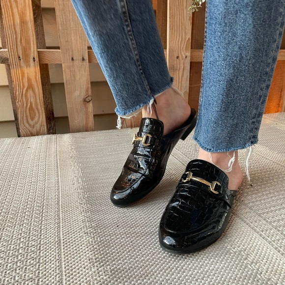 Steve Madden Dazling C Crocodile Flats- Size 7 - Picture 2 of 2